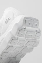 ALO Runner (Unisex) - White/White