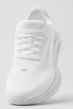 ALO Runner (Unisex) - White/White