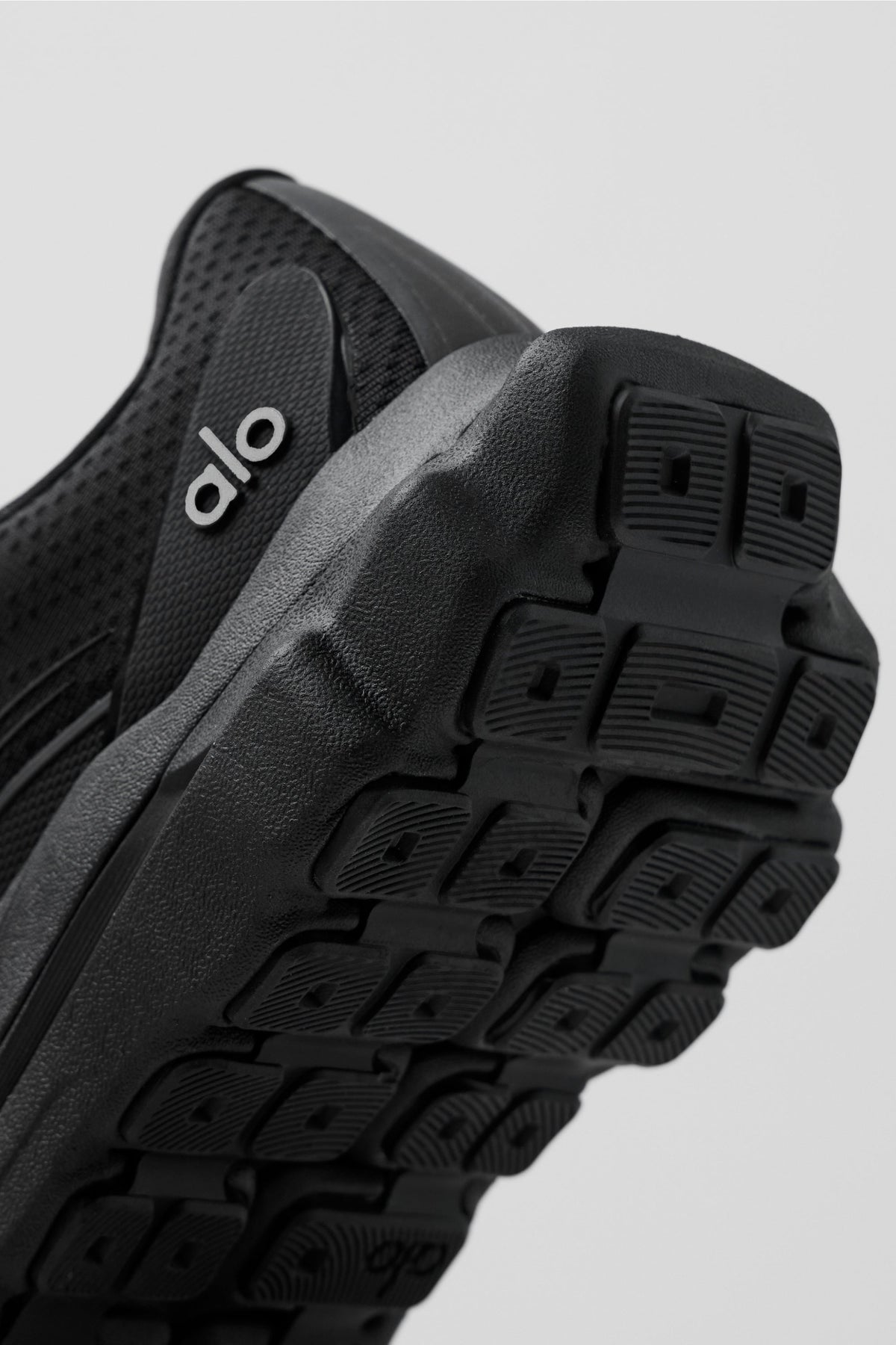 ALO Runner (Unisex) - Black/Black