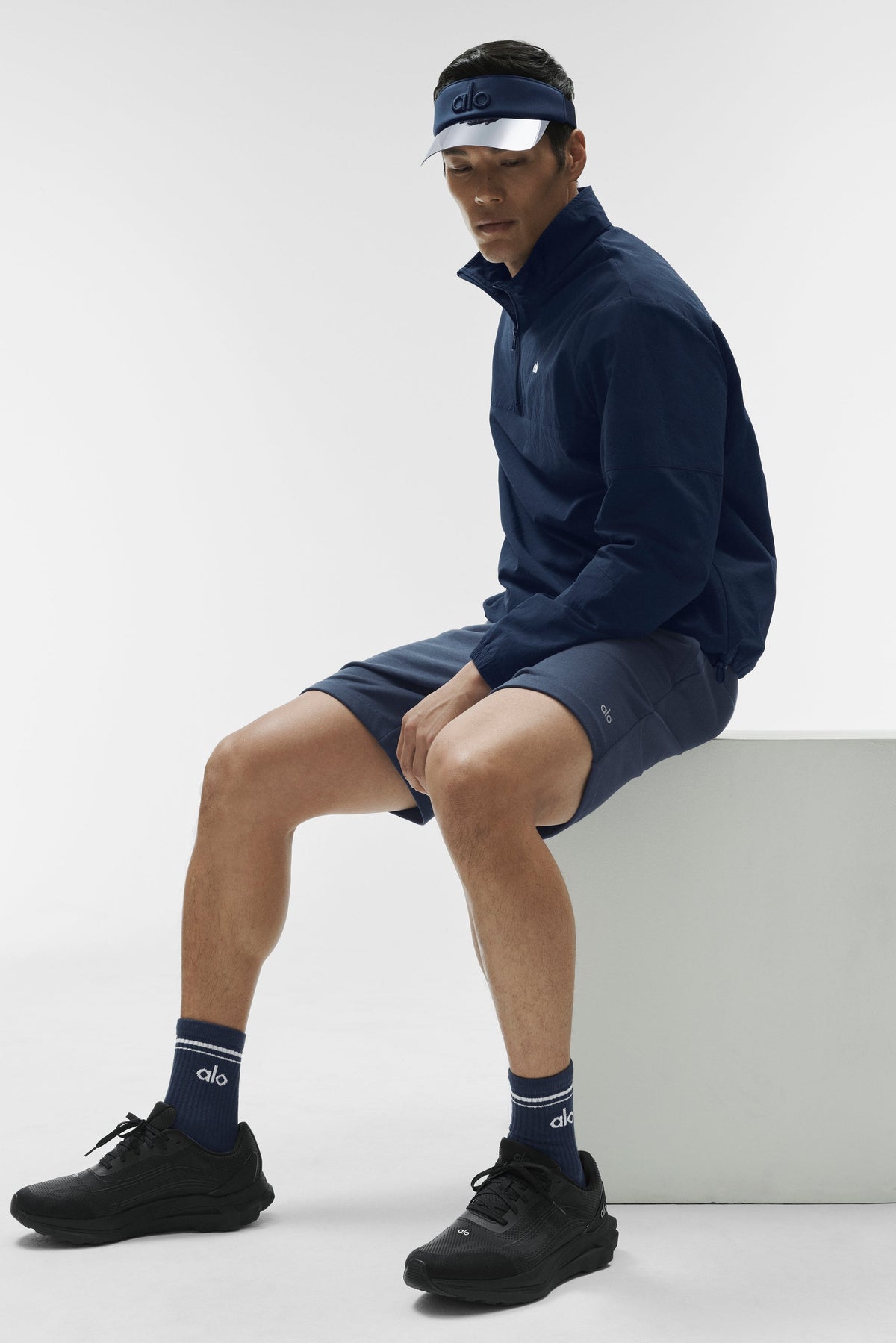 ALO Runner (Unisex) - Black/Black
