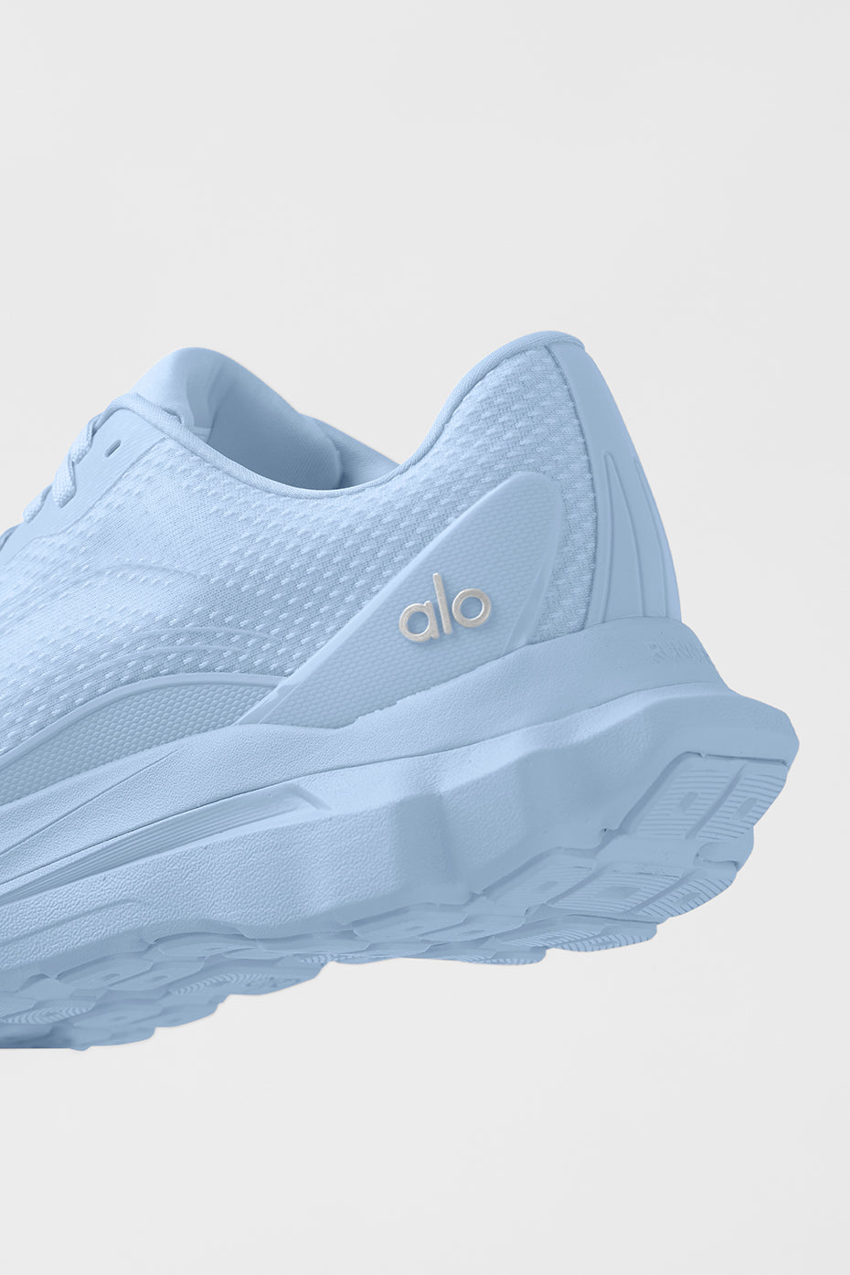 ALO Runner (Unisex) - Seashell Blue