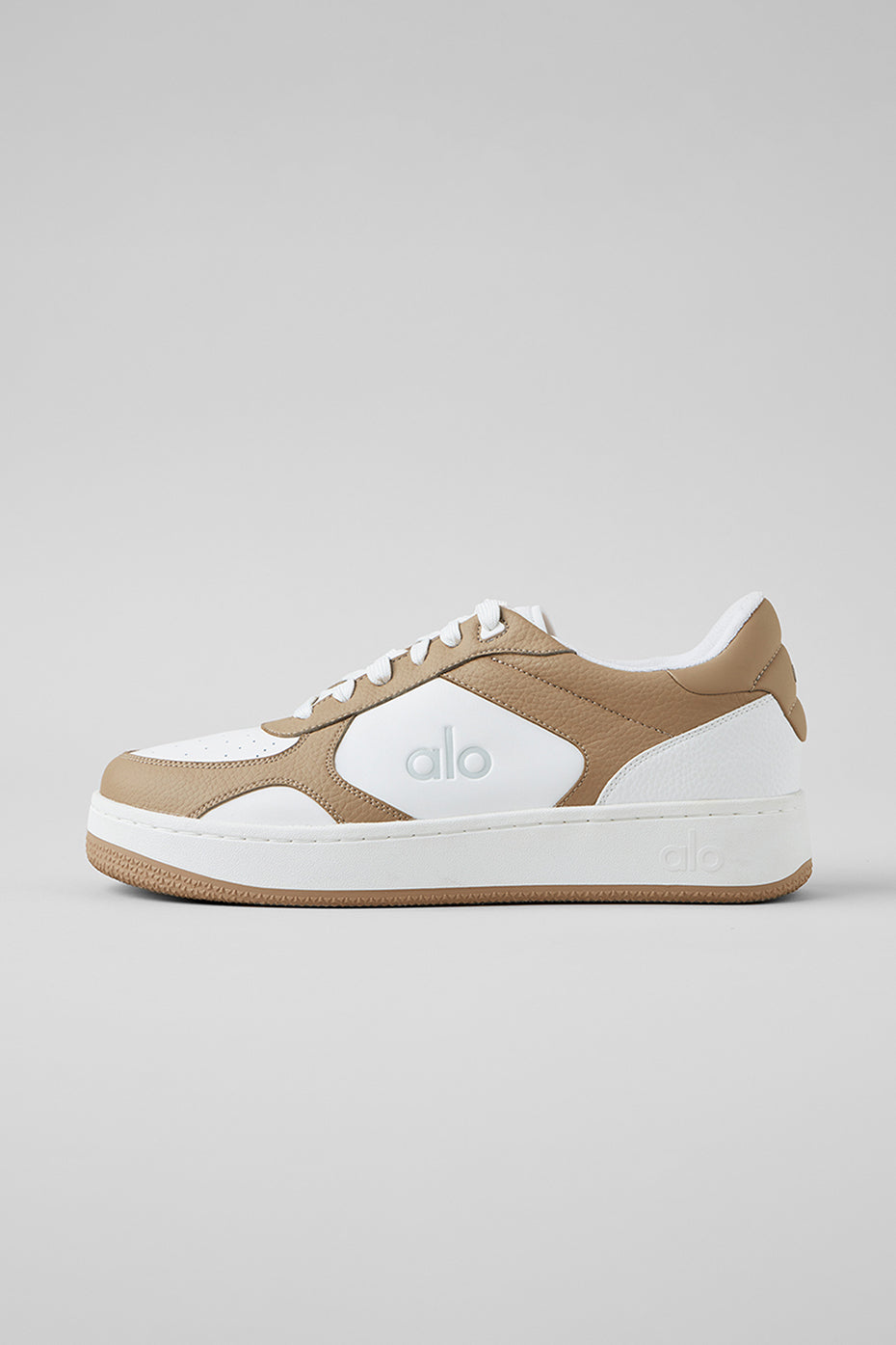 ALO Recovery Mode Sneaker (Unisex) - Gravel/White
