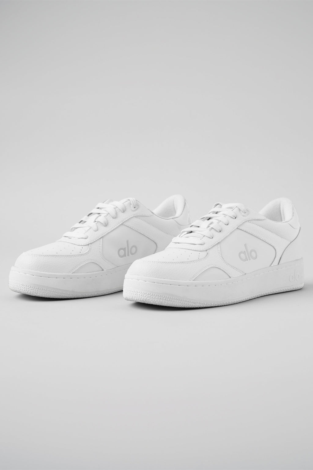 ALO Recovery Mode Sneaker (Unisex) - Natural White