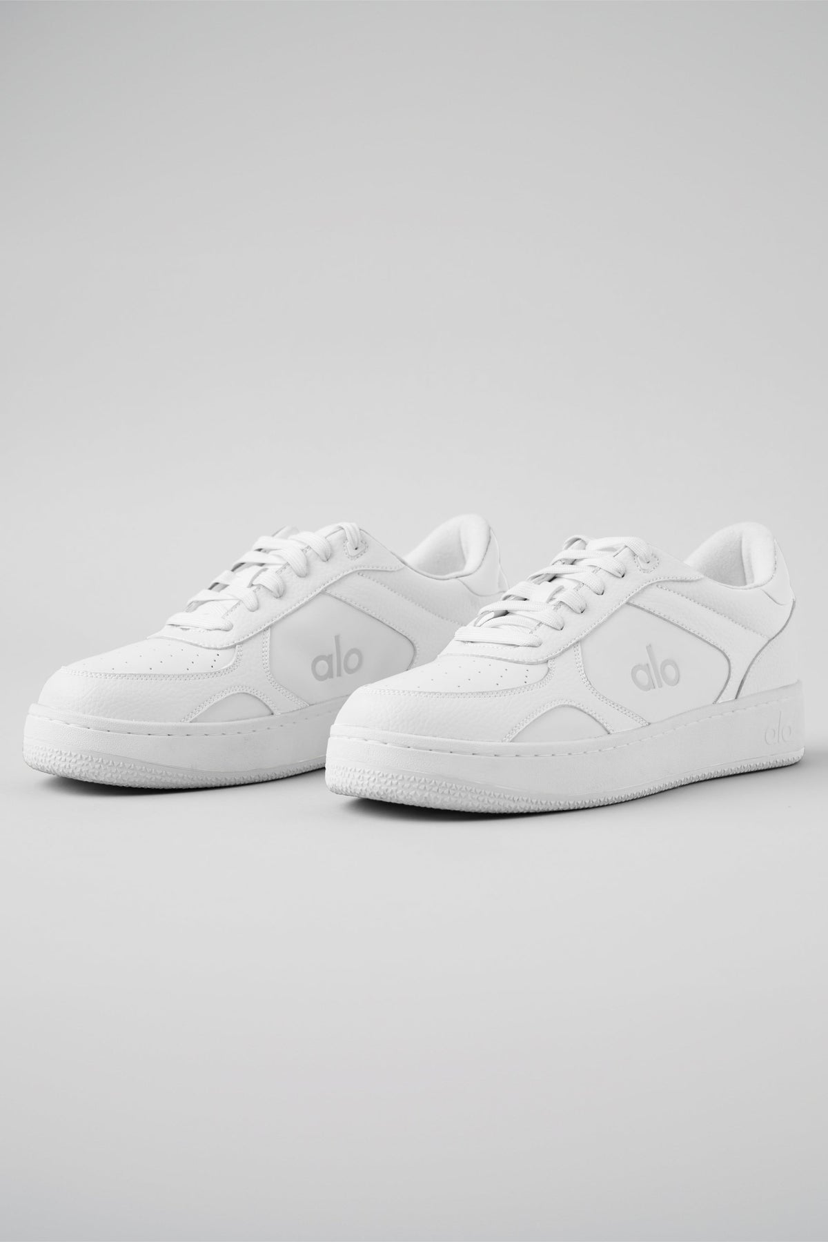 ALO Recovery Mode Sneaker (Unisex) - Natural White