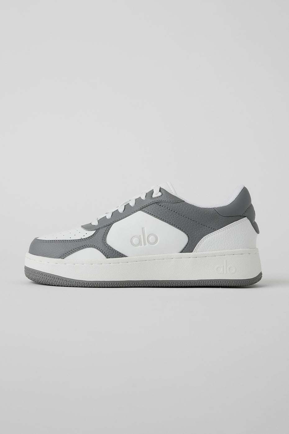 ALO Recovery Mode Sneaker (Unisex) - Grey/White