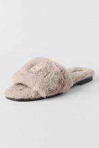 ALO Classico Faux Fur Sandal - Oat