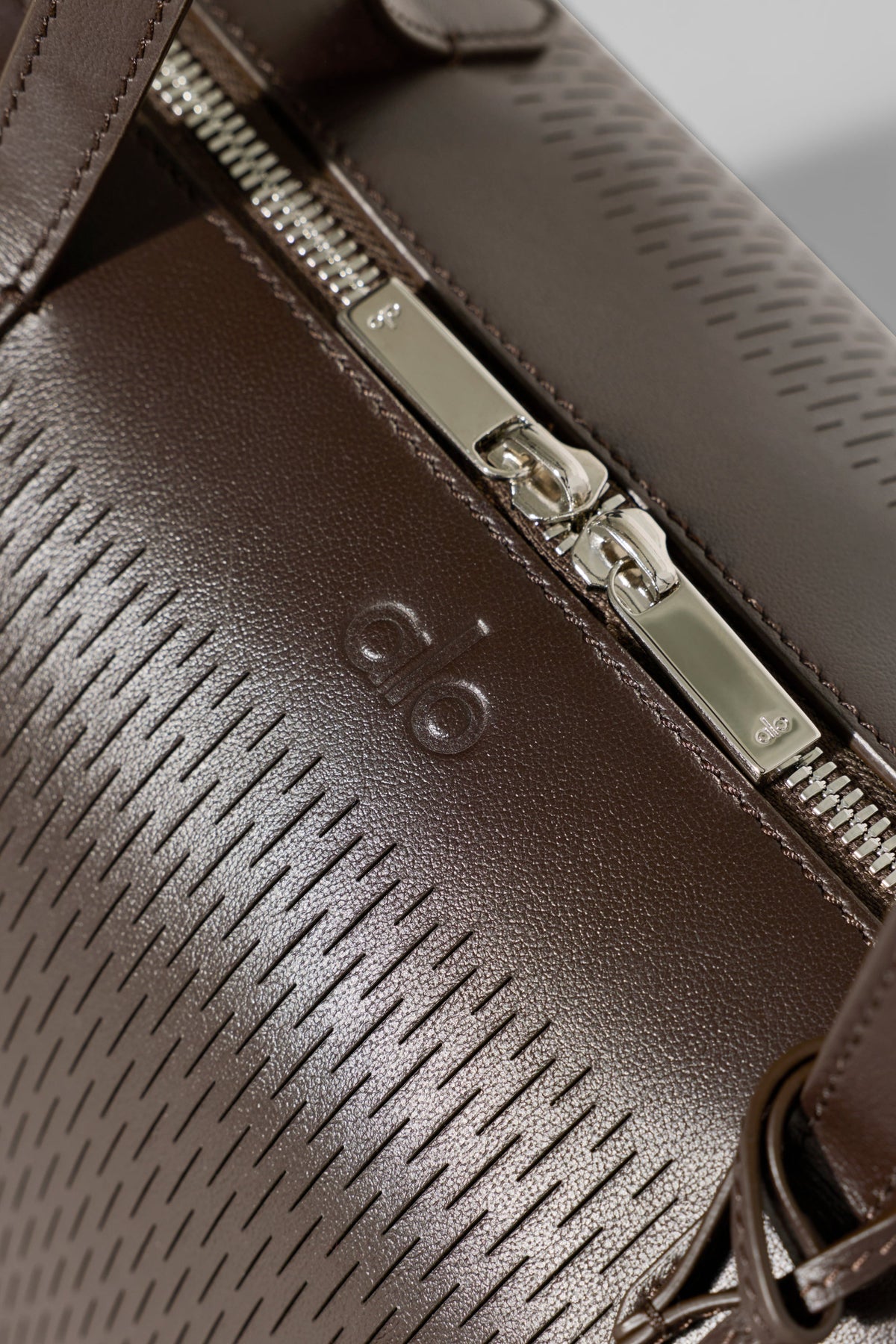 ALO Leather Mesh Shoulder Voyage - Espresso Leather Mesh