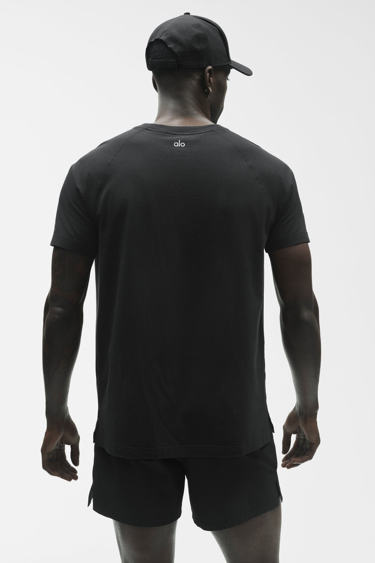 ALO Vapor Crewneck Short Sleeve - Black