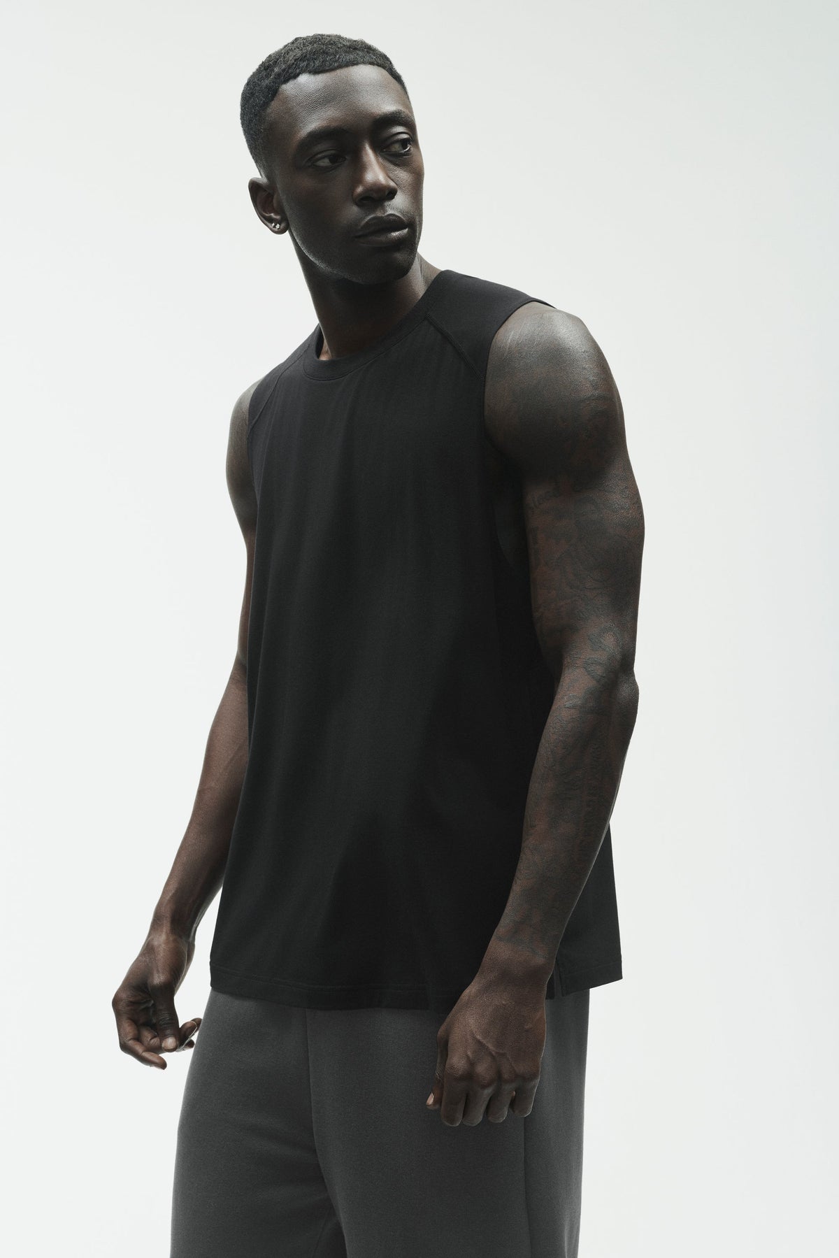 ALO Vapor Muscle Tank - Black