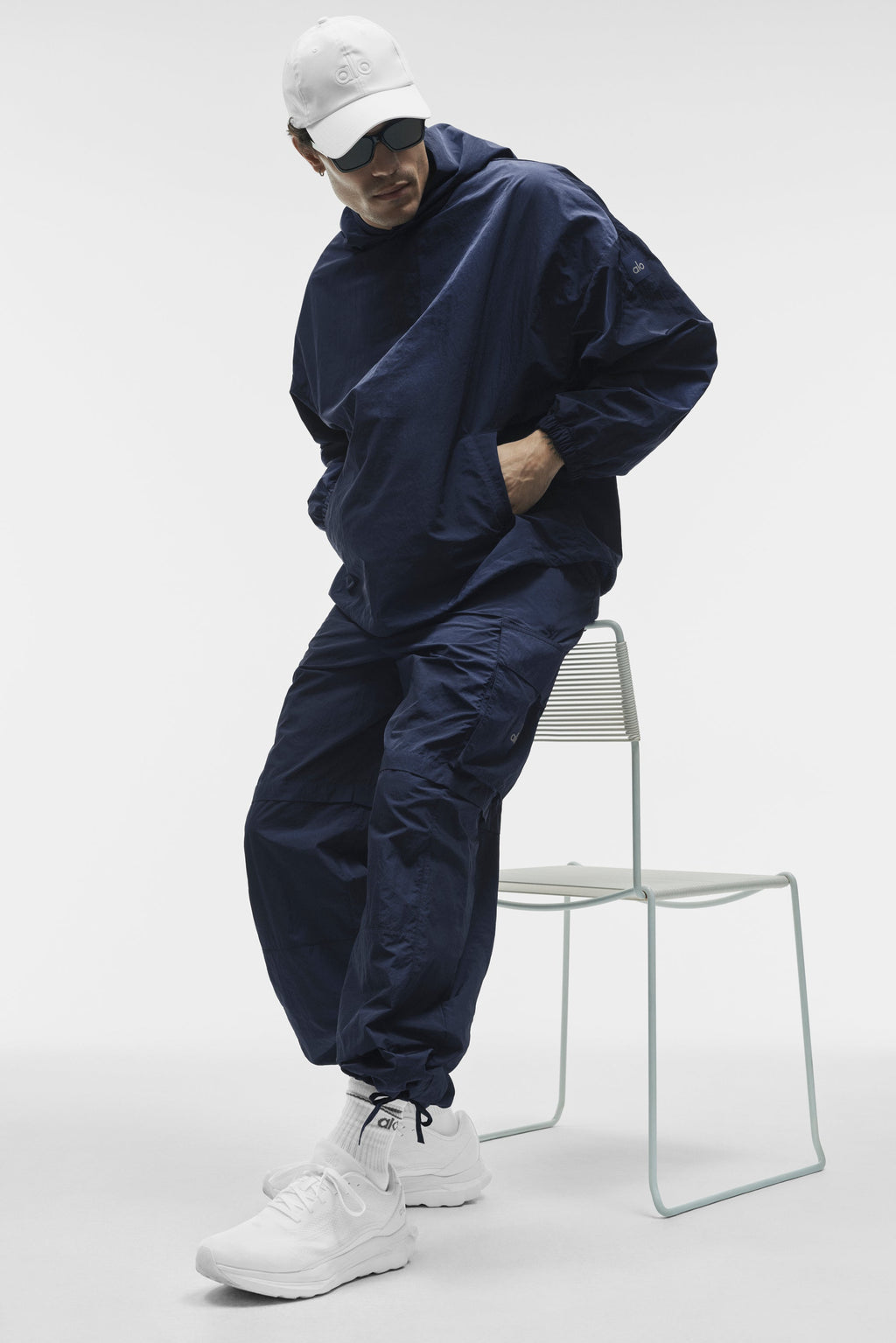 Axis Hooded Pullover - Navy