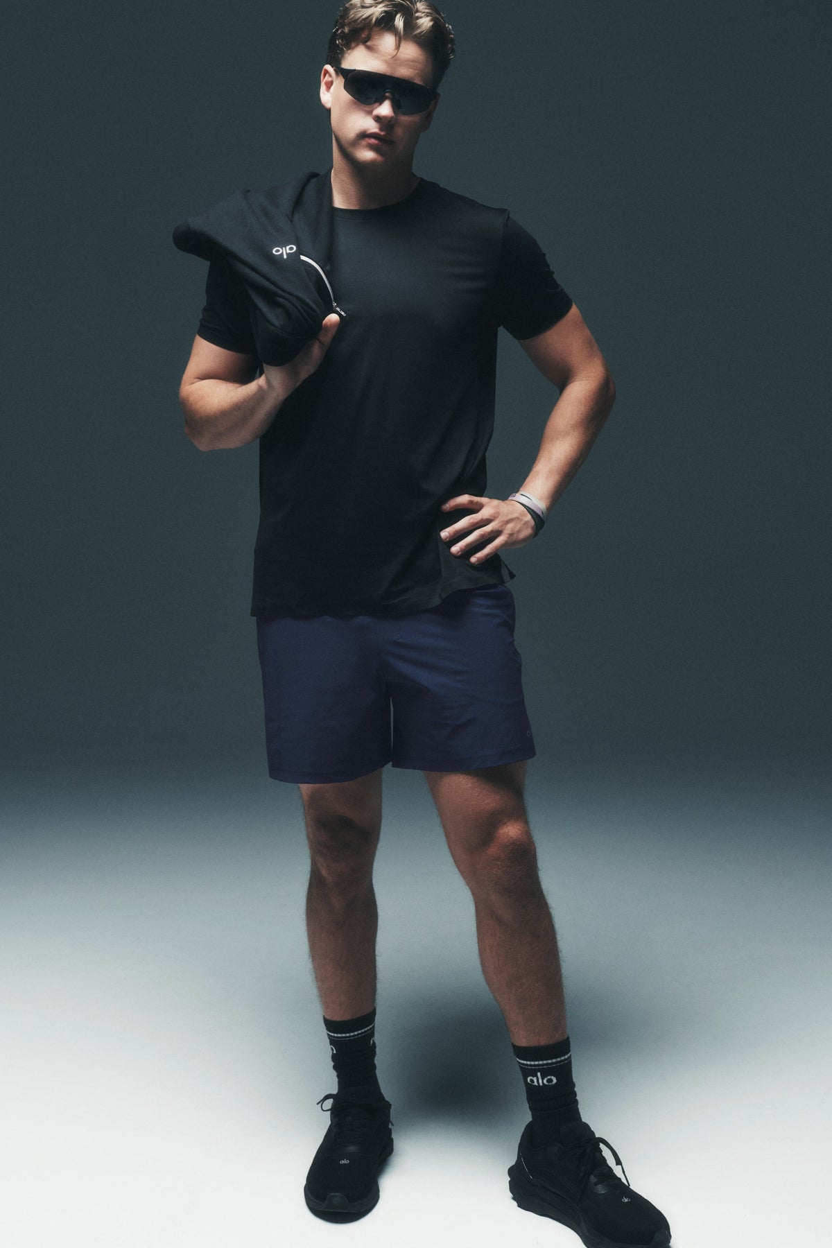 7 Repetition Short - Navy