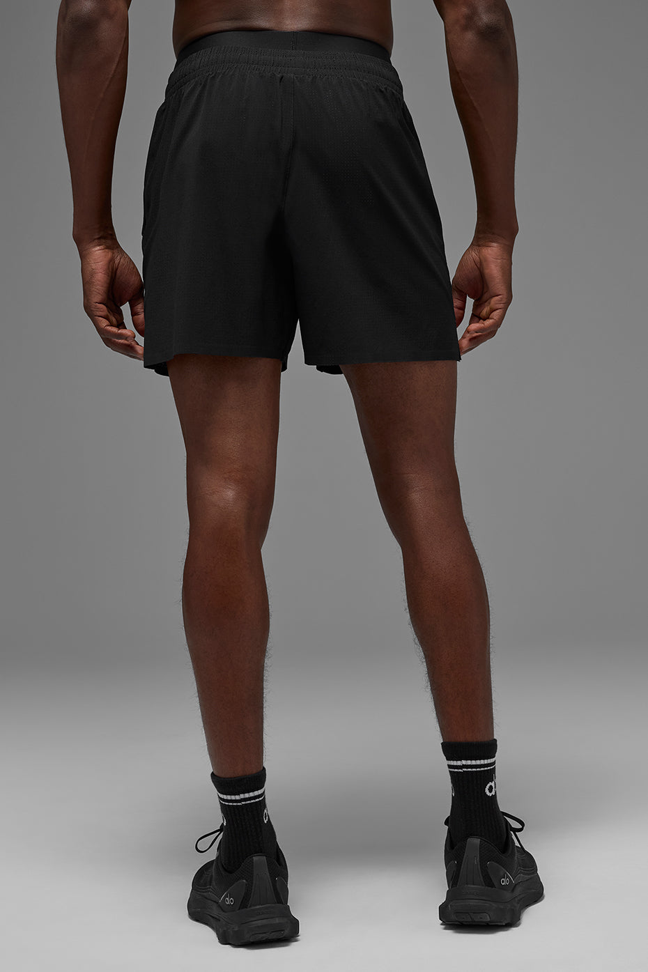 5 Traction Running Short - Black