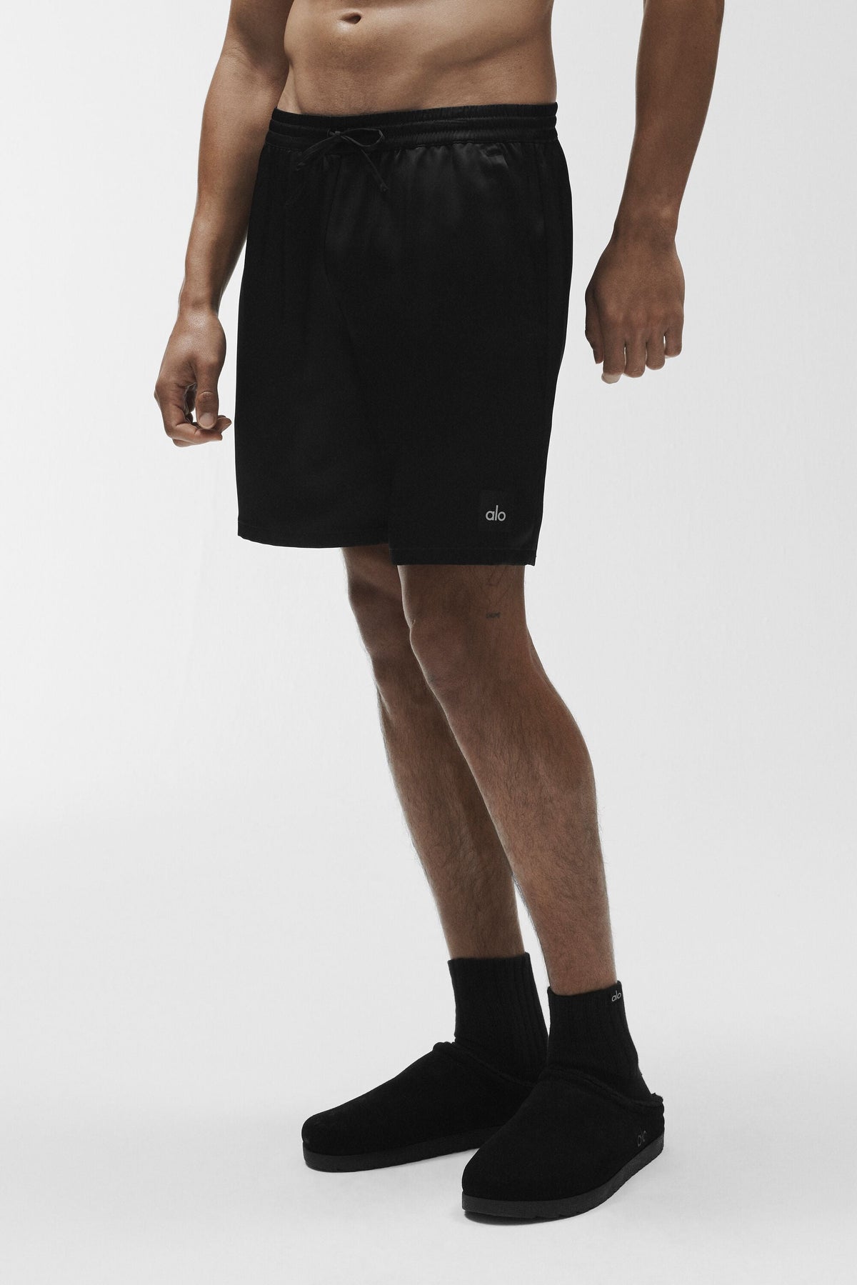 7 Satin Horizon Short - Black