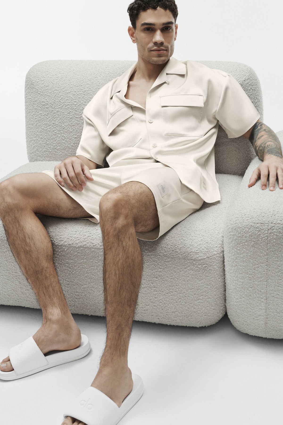 7 Satin Horizon Short - Bone
