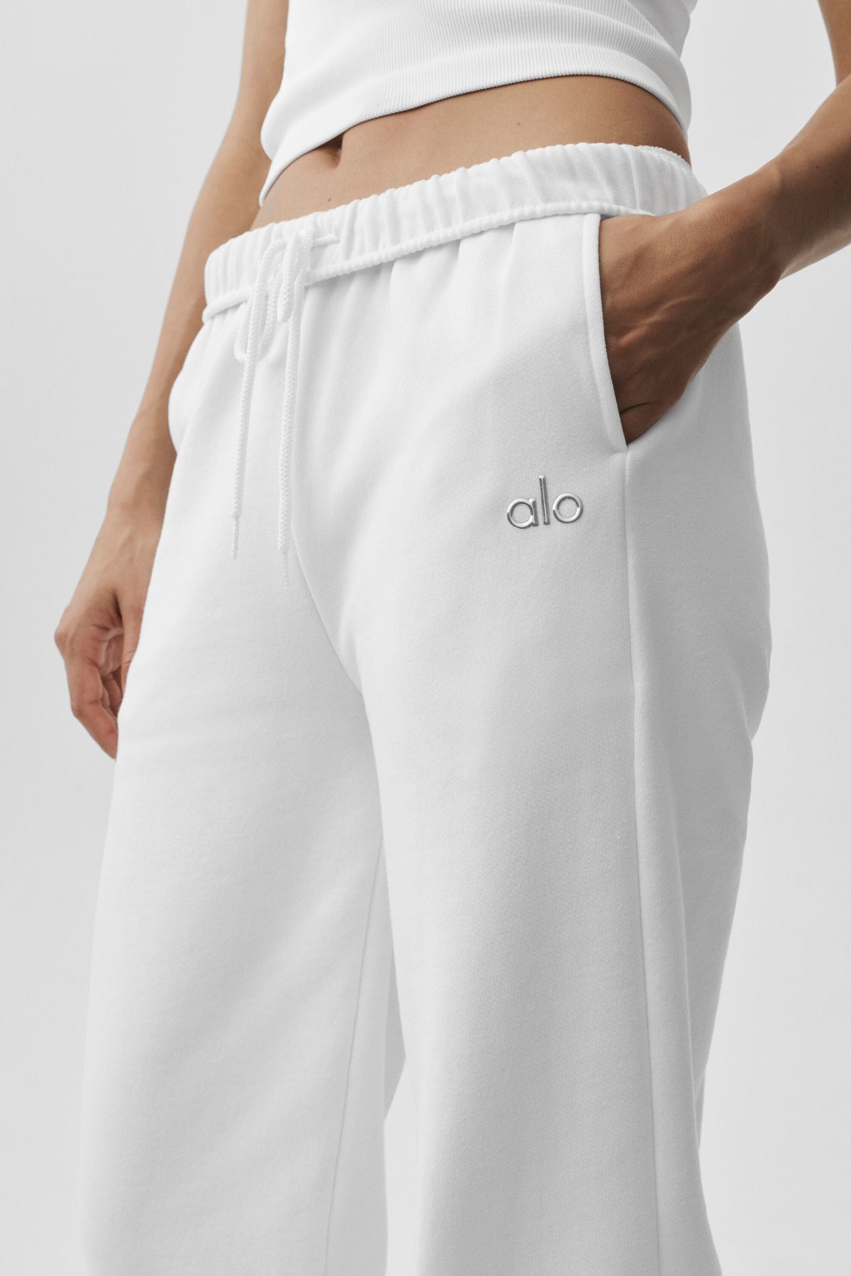 Accolade Sweatpant - White