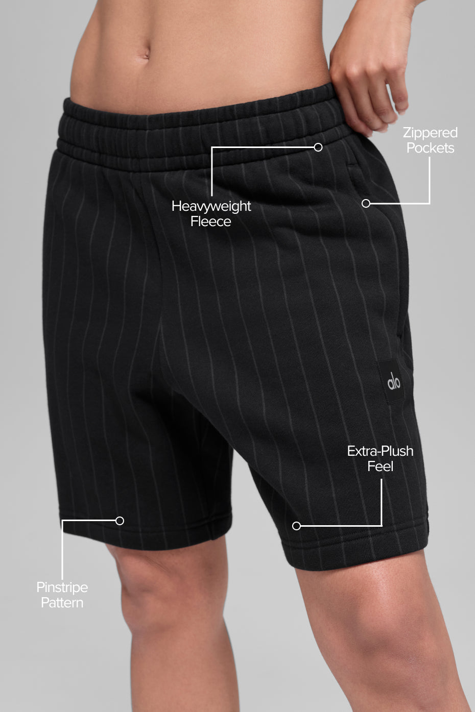 7 Pinstripe Short - Black Pinstripe