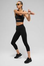 High-Waist Airbrush Capri - Black
