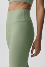 7/8 High-Waist Airlift Legging - Dune Grass