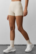 3 Alosoft High-Waist Carefree Short - Oatmeal Heather
